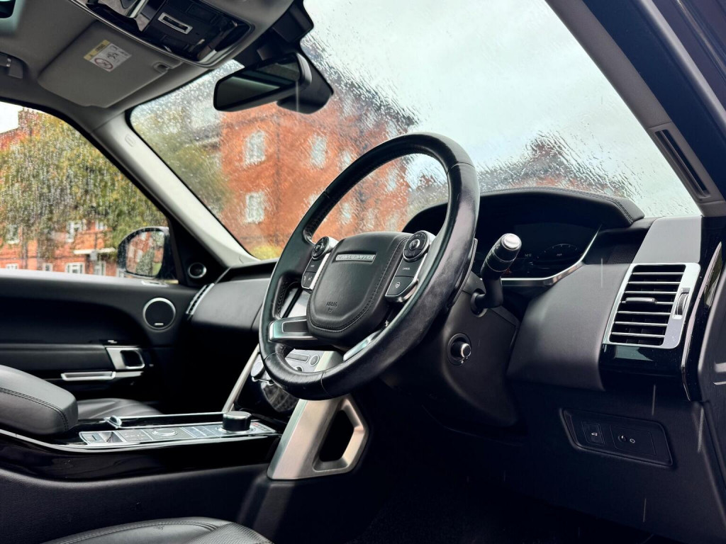 LAND ROVER RANGE ROVER