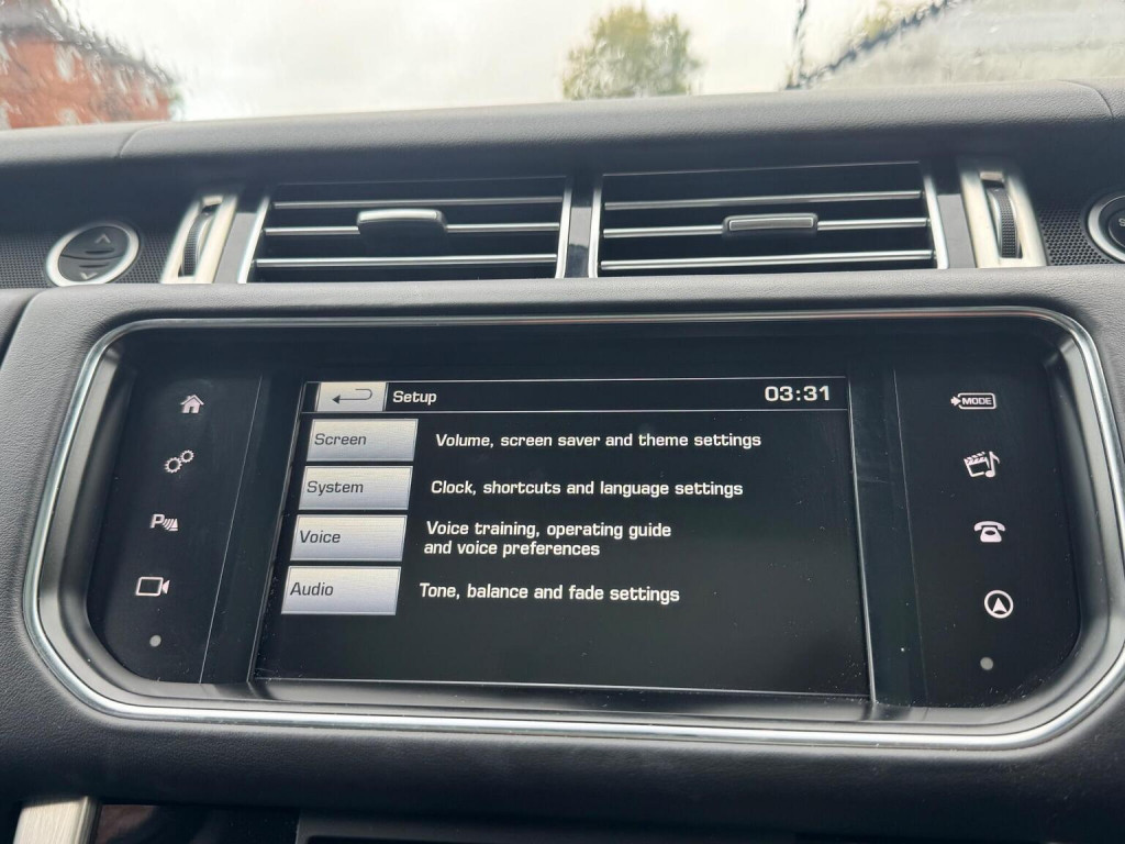 LAND ROVER RANGE ROVER