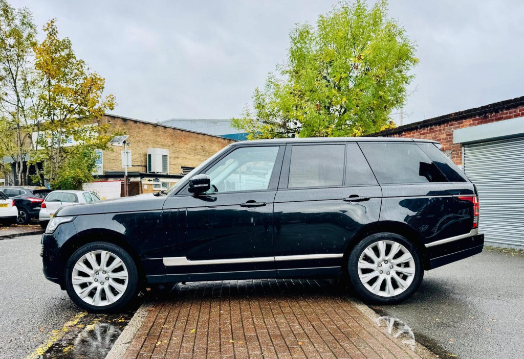 LAND ROVER RANGE ROVER