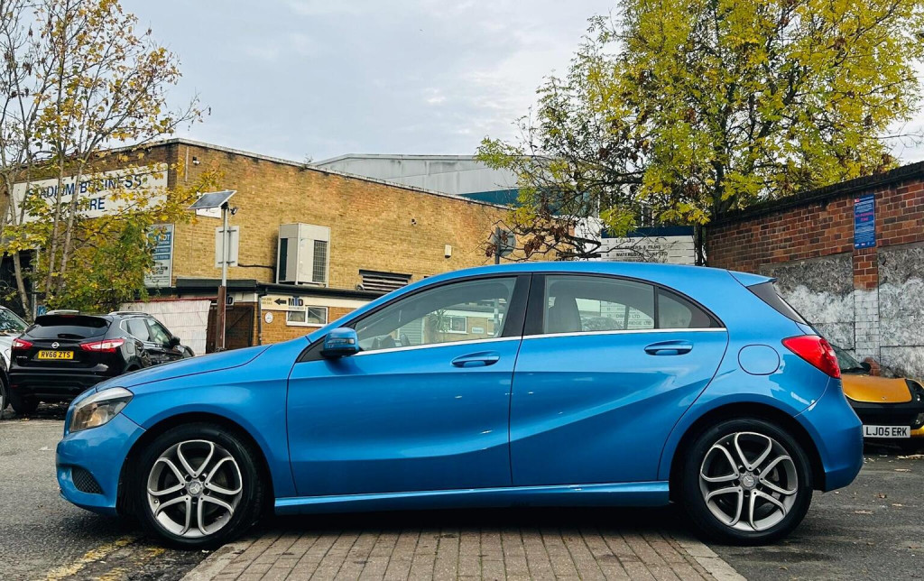 MERCEDES-BENZ A CLASS