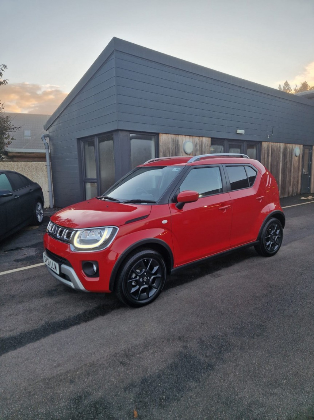 View SUZUKI IGNIS 1.2 Dualjet MHEV SZ-T