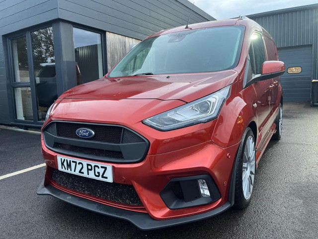 FORD TRANSIT CONNECT 1.5 Transit Connect Limited Van SWB 240 L1 1.5L EcoBlue 120PS FWD 8-speed automatic