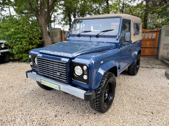 LAND ROVER