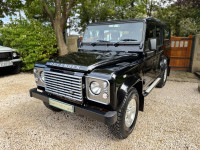 LAND ROVER DEFENDER 110