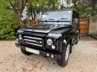 LAND ROVER DEFENDER 90