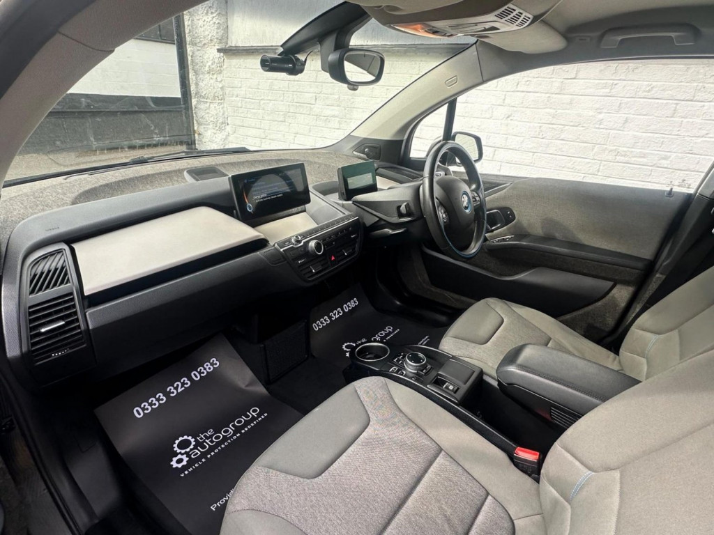 BMW I3