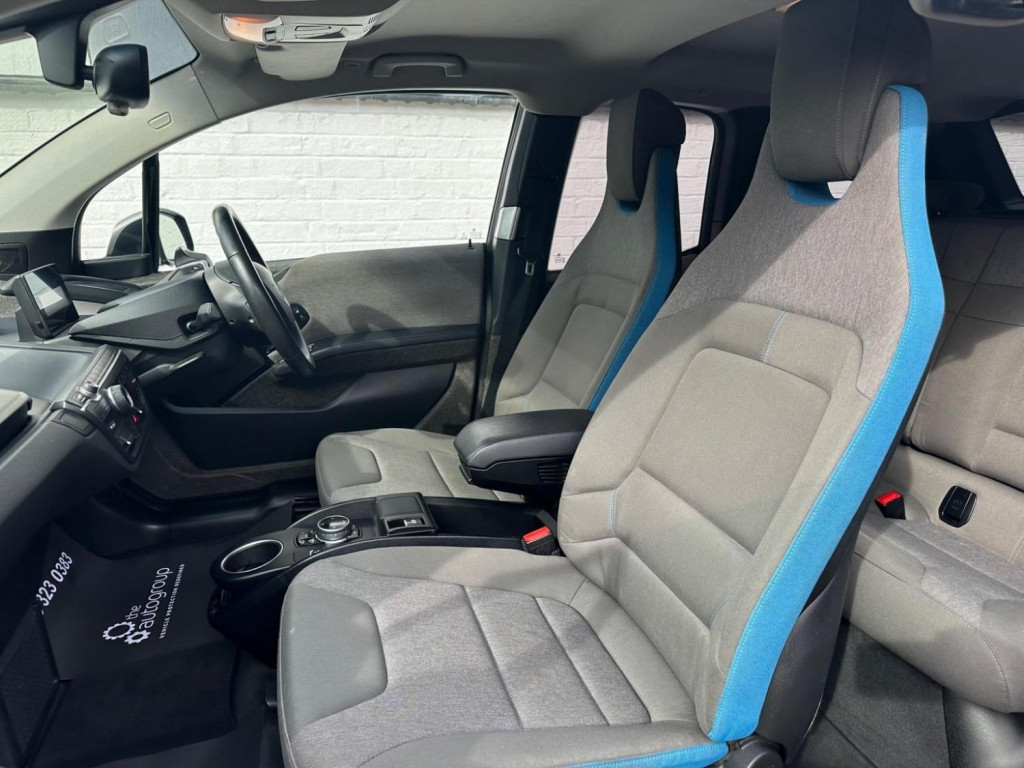 BMW I3