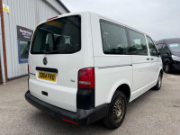 VOLKSWAGEN TRANSPORTER SHUTTLE