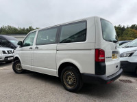 VOLKSWAGEN TRANSPORTER SHUTTLE
