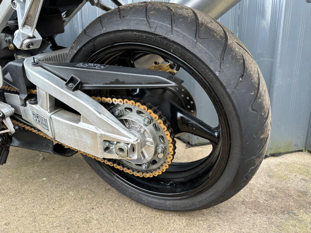 HONDA CBR900RR Fireblade