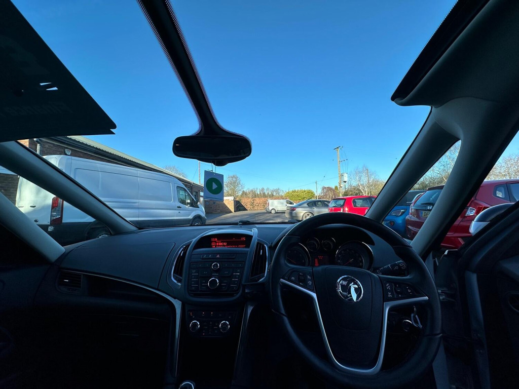 VAUXHALL ZAFIRA TOURER