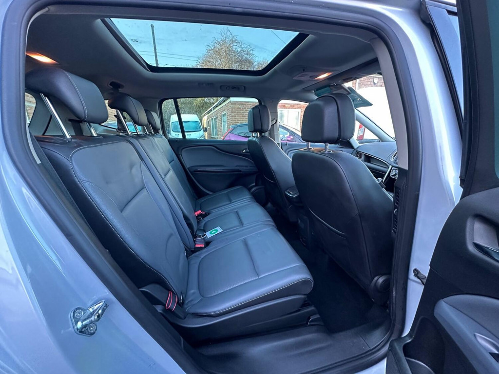 VAUXHALL ZAFIRA TOURER
