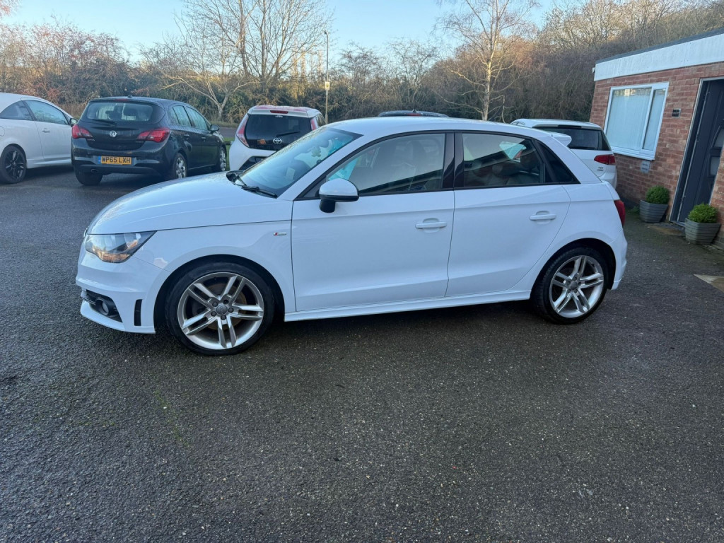 View AUDI A1 1.6 TDI S line