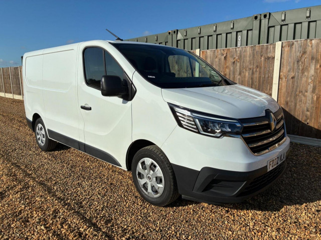 RENAULT TRAFIC