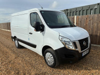 NISSAN NV400