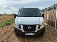 NISSAN NV400