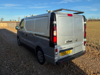 VAUXHALL VIVARO