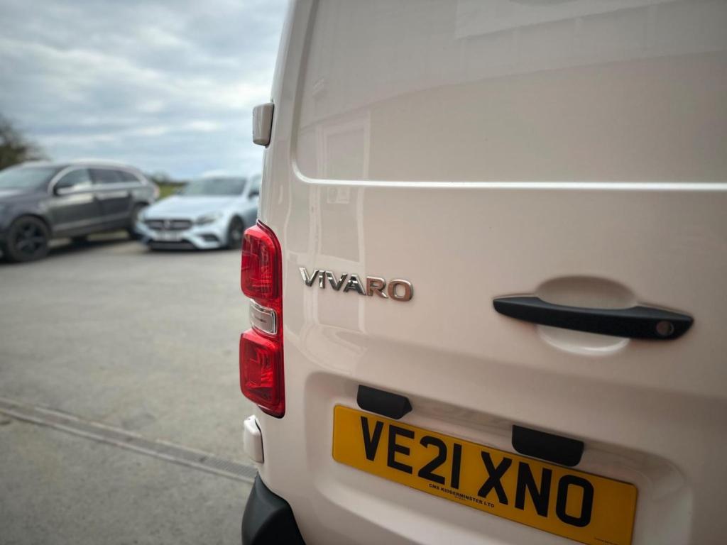 VAUXHALL VIVARO