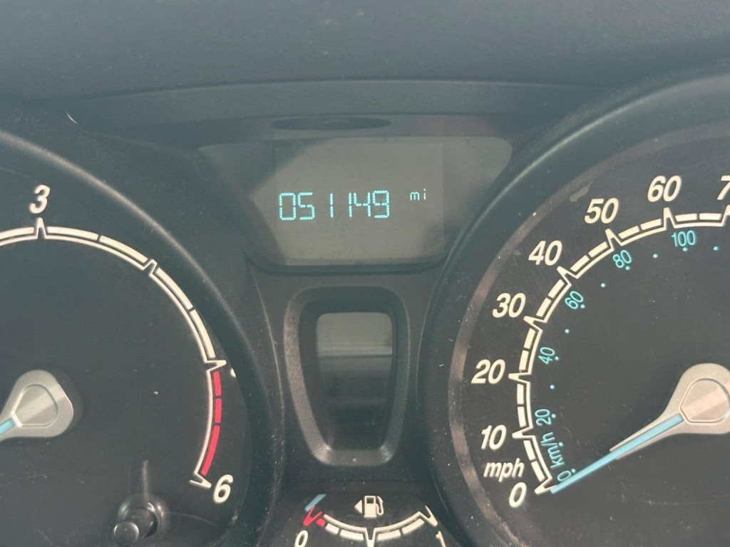 FORD TRANSIT COURIER