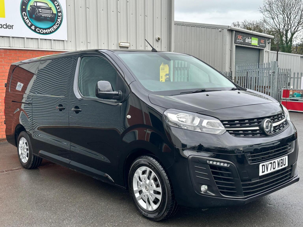 VAUXHALL VIVARO
