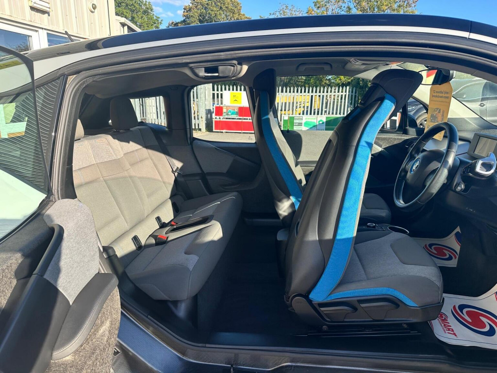 BMW I3