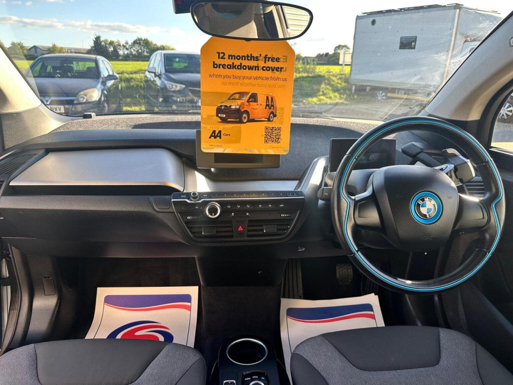 BMW I3