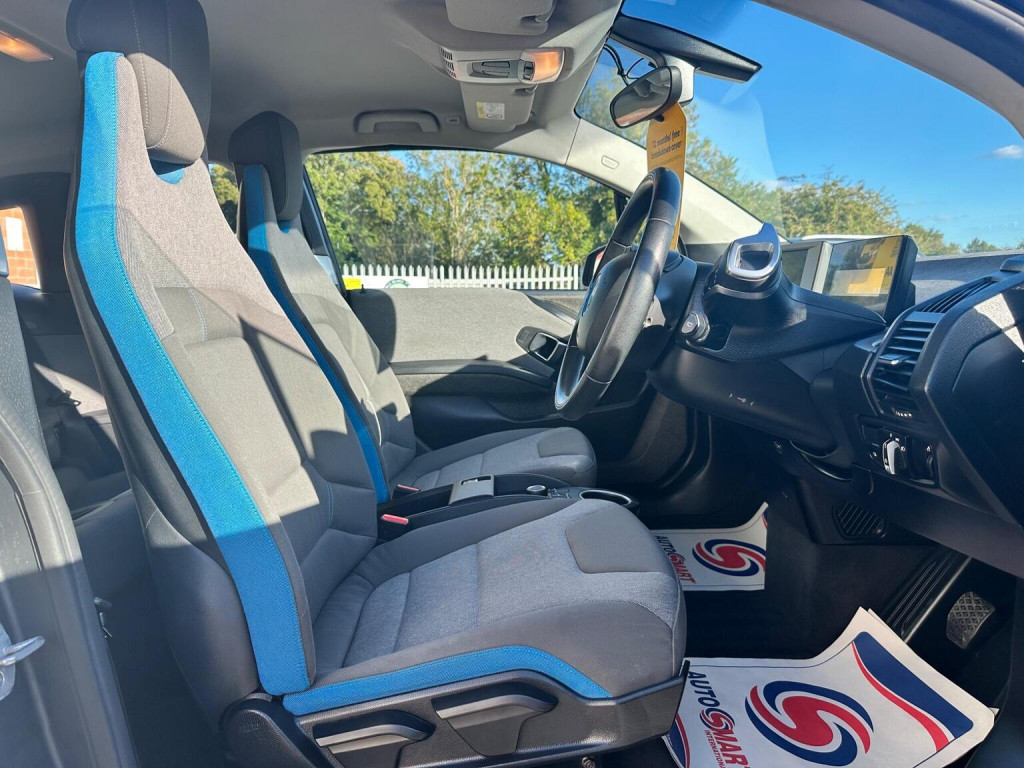 BMW I3