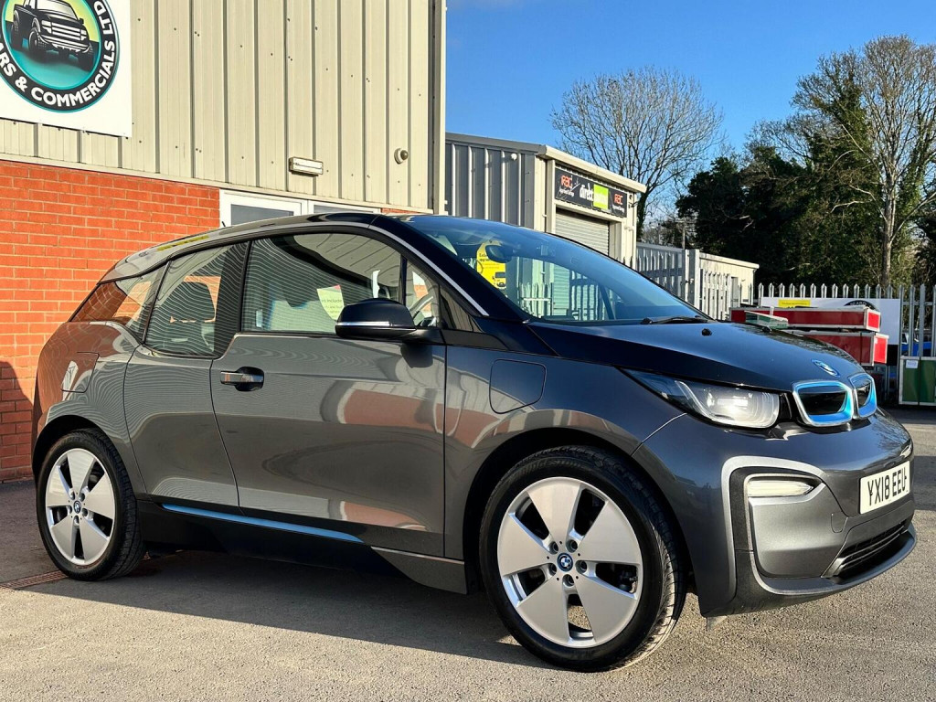 BMW I3