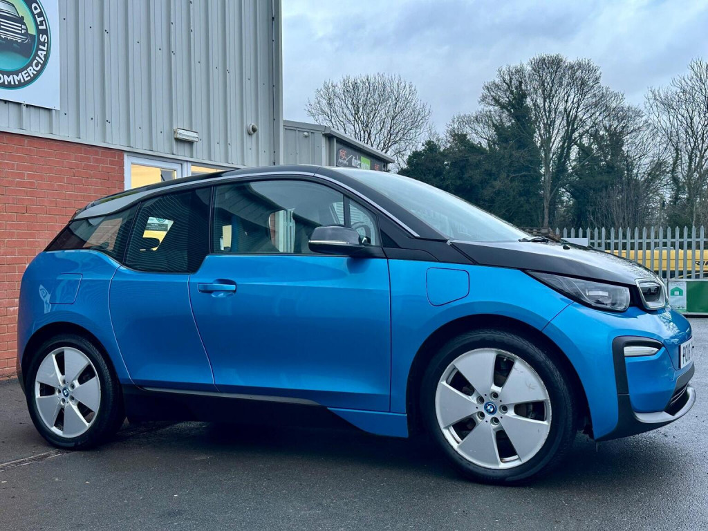 BMW I3