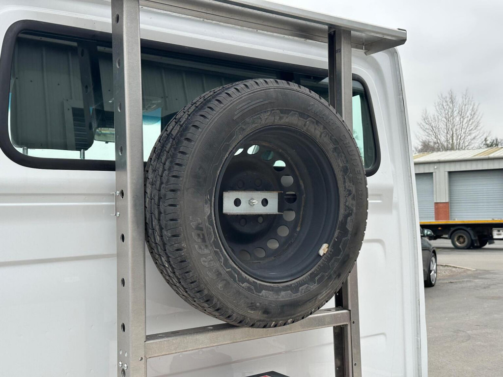 MERCEDES-BENZ SPRINTER