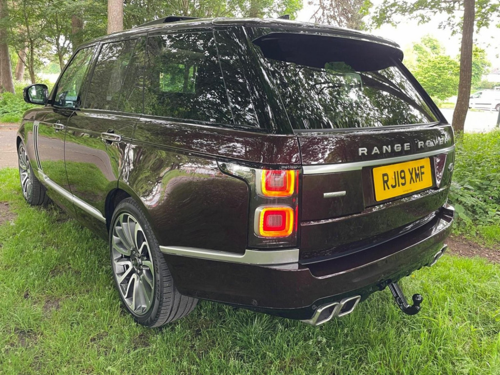 LAND ROVER RANGE ROVER