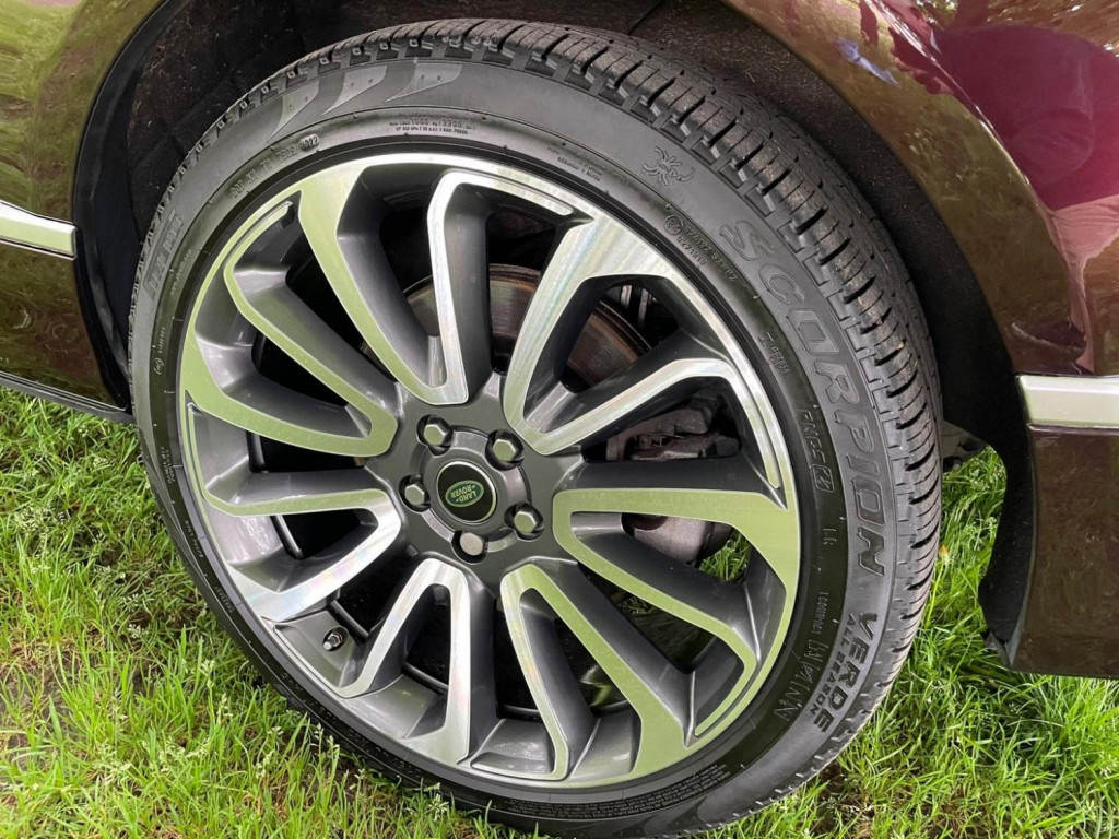 LAND ROVER RANGE ROVER