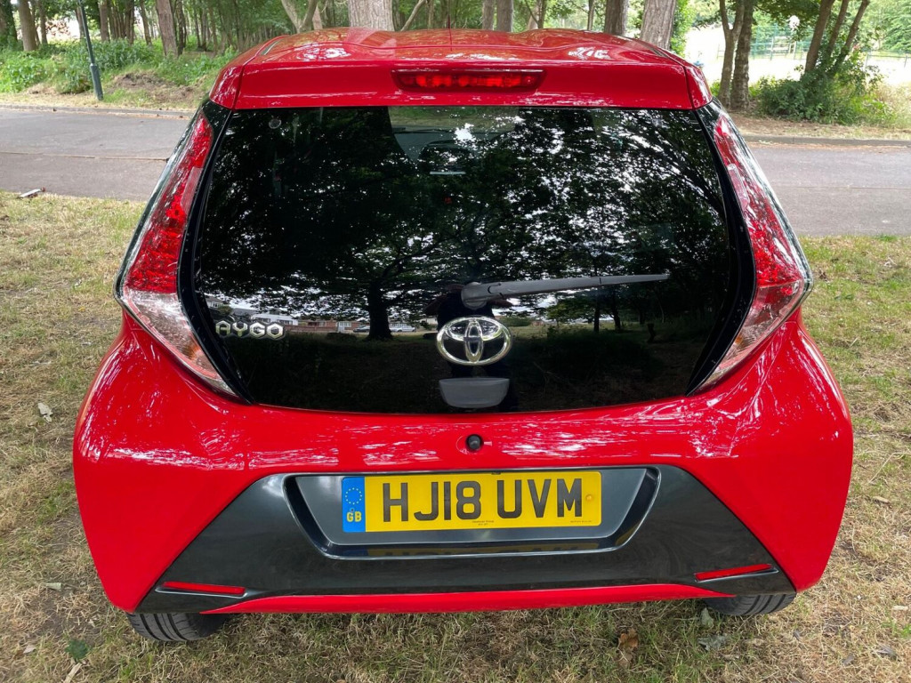 TOYOTA AYGO