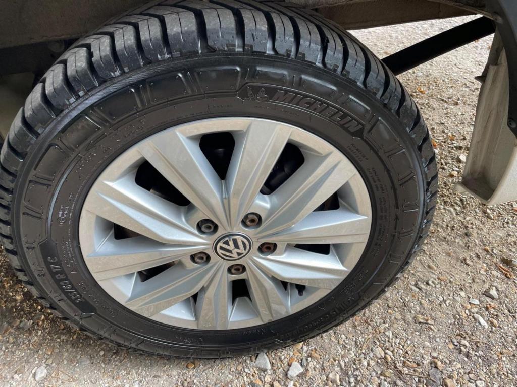 VOLKSWAGEN CALIFORNIA