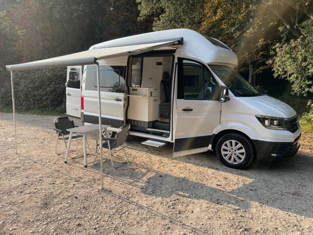 VOLKSWAGEN CALIFORNIA