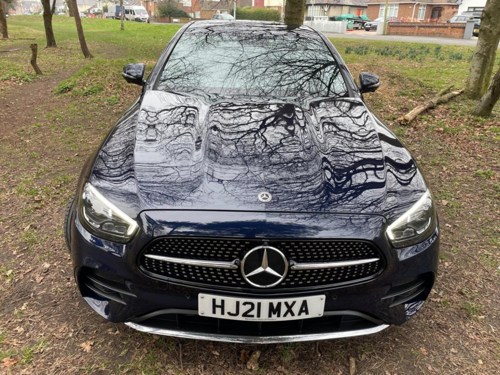 MERCEDES-BENZ E CLASS