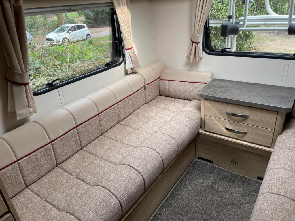 ELDDIS MAJESTIC 120