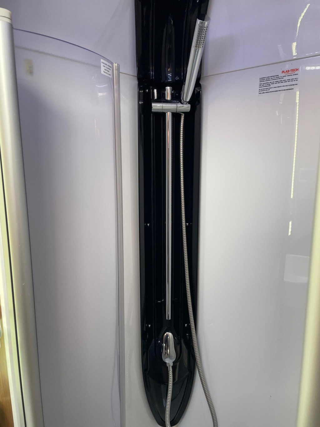 AUTO-TRAIL TRACKER EKS