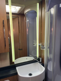 AUTO-TRAIL TRACKER EKS