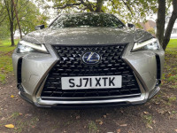 LEXUS UX
