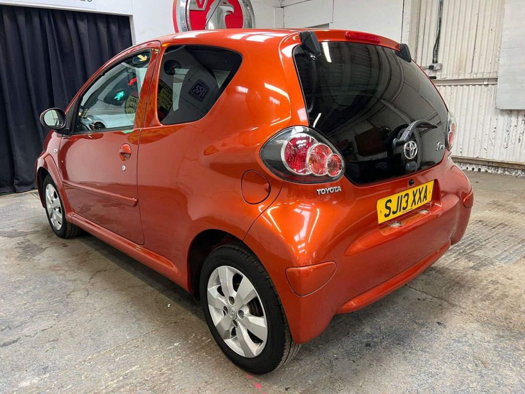 TOYOTA AYGO