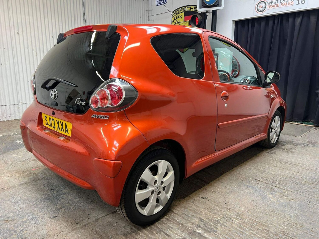 TOYOTA AYGO