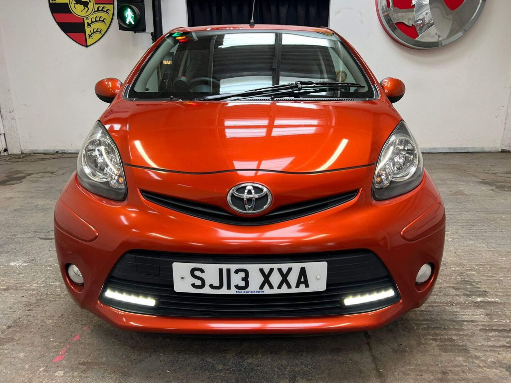 TOYOTA AYGO