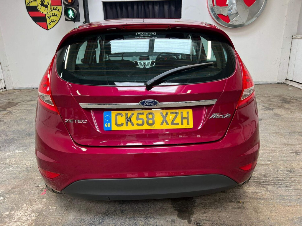 FORD FIESTA