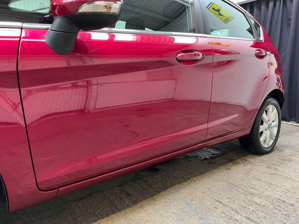 FORD FIESTA
