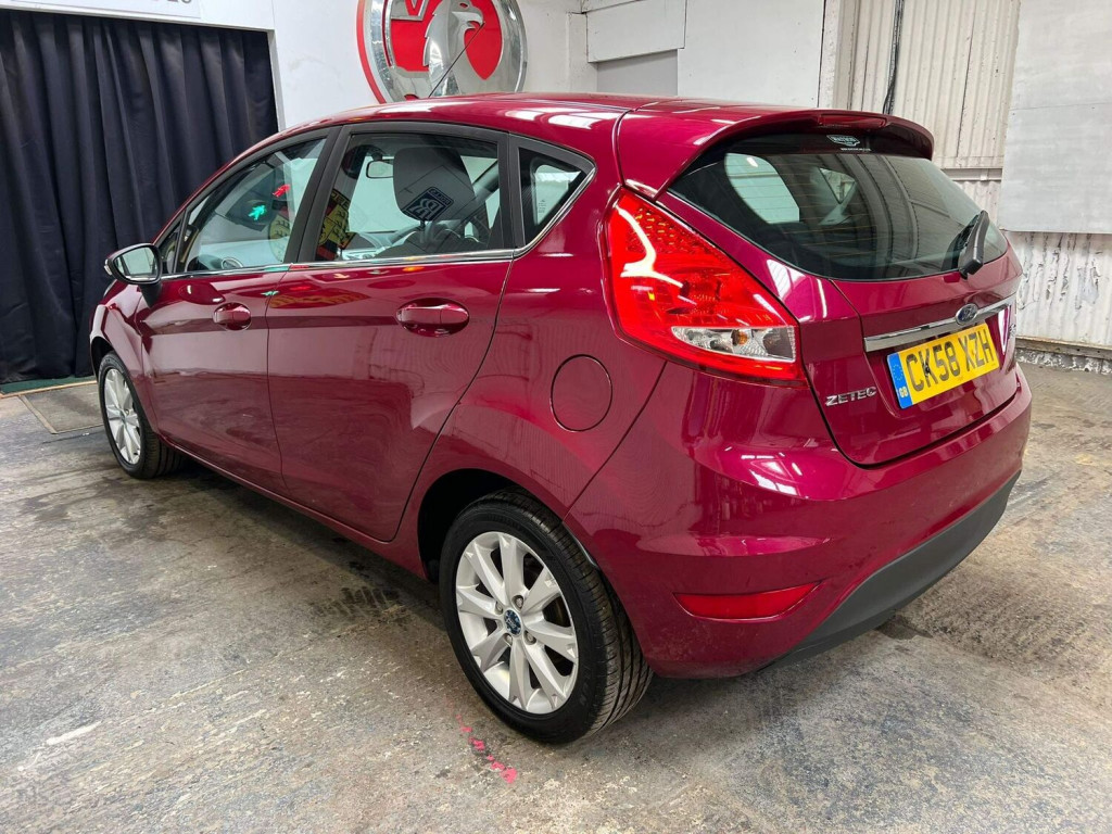 FORD FIESTA
