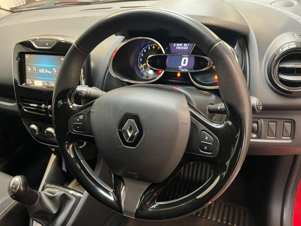 RENAULT CLIO