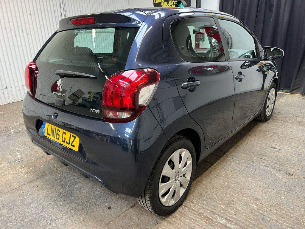 PEUGEOT 108