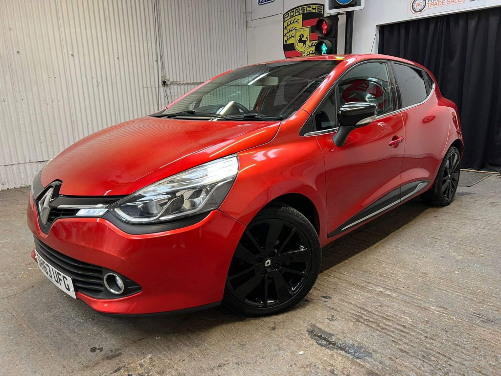 RENAULT CLIO