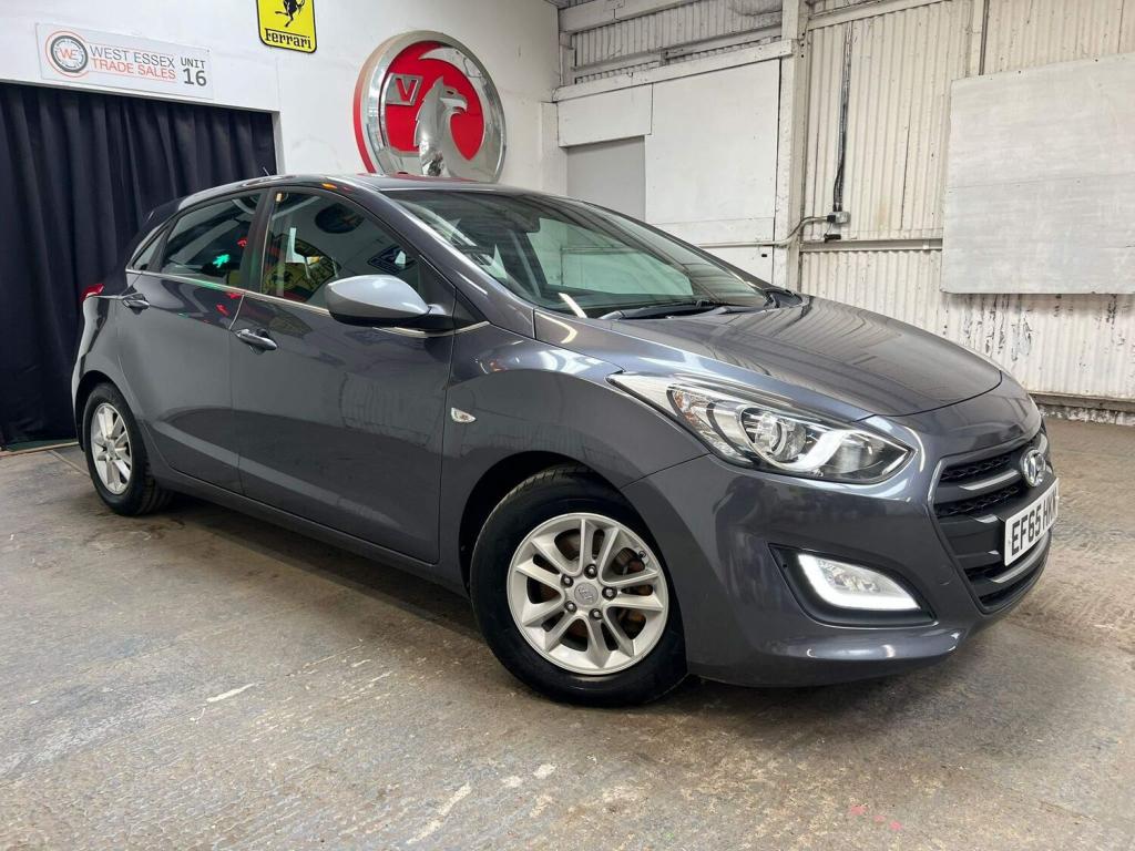 View HYUNDAI I30 1.6 CRDi Blue Drive SE Euro 6 (s/s) 5dr